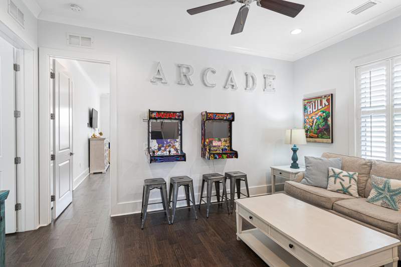7 bedroom Detached Single Family at 23 Calla Way, The Retreat at Miramar, Miramar Beach — photo 4