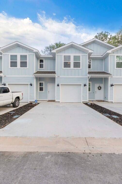 1028 McLaren Circle home for sale in Coopers Landing