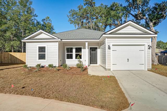 Live Oak Cottages