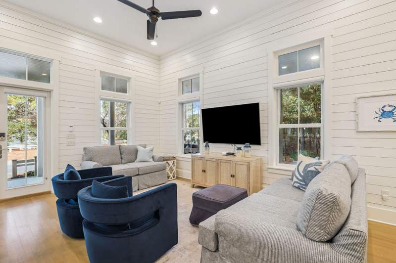 4 bedroom Detached Single Family at 277 Pine Needle Way, Watercolor, Santa Rosa Beach — photo 5