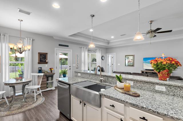Cross Creek Estates