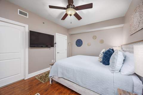 1150 Santa Rosa Boulevard #421, Fort Walton Beach FL - photo 18 of 46