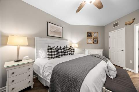 4207 Indian Bayou Trail #21116, Destin FL - photo 12 of 21