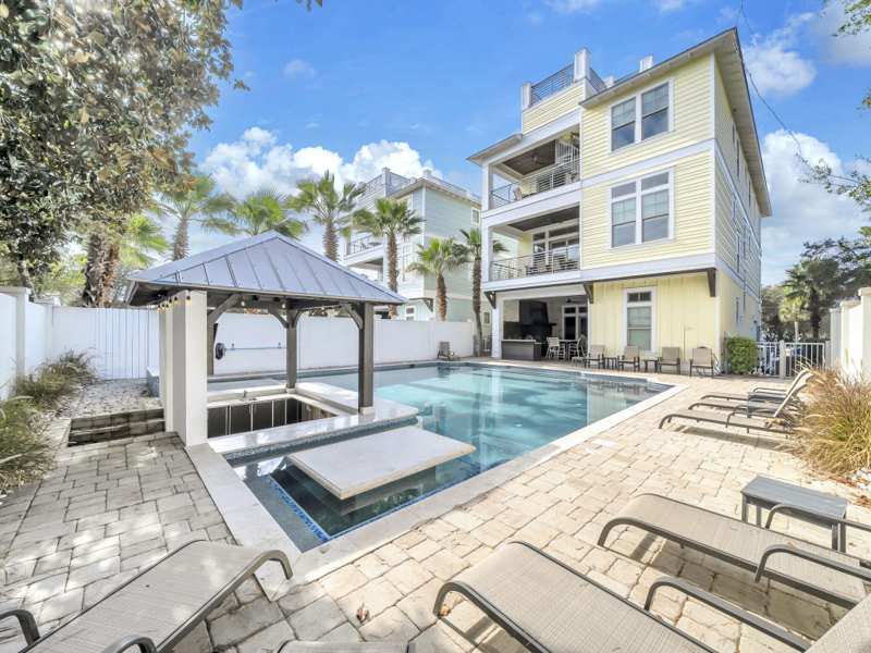 8 bedroom Detached Single Family at 71 Dolphin Street, Crystal Beach, Destin — photo 1