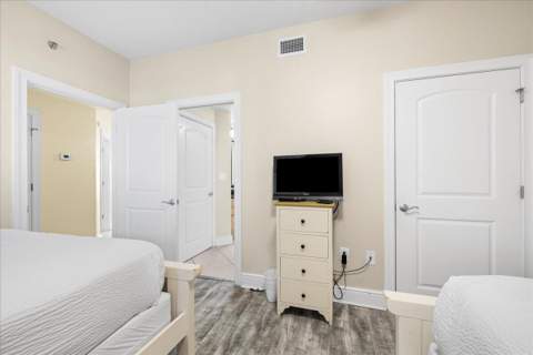 1150 Santa Rosa Boulevard #520, Fort Walton Beach FL - photo 16 of 26