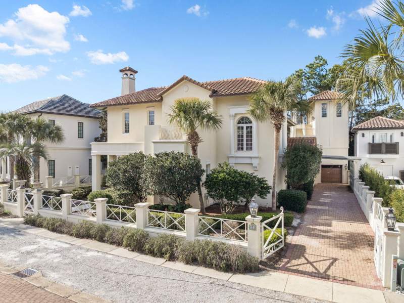 5 bedroom Detached Single Family at 152 White Cliffs Boulevard, Village Of White Cliffs The, Santa Rosa Beach — photo 3