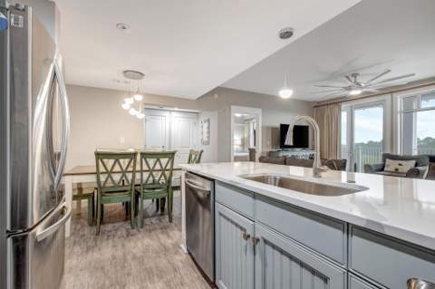 9100 Baytowne Wharf Blvd #558, Miramar Beach FL - photo 12 of 57