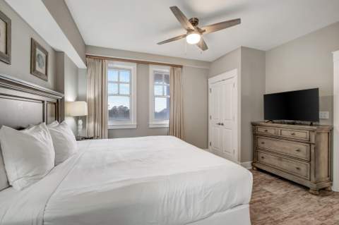 9100 Baytowne Wharf Blvd #558, Miramar Beach FL - photo 16 of 57