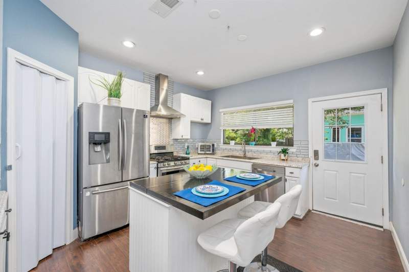 4 bedroom Detached Single Family at 38 NW Poulton Drive, Viking Manor Ph 1, Fort Walton Beach — photo 4