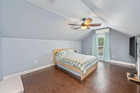 38 NW Poulton Drive, Fort Walton Beach FL - photo 19 of 36