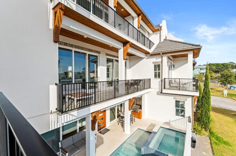 10 bedroom Detached Single Family at 17 Penny Lane, Penny Lane, Santa Rosa Beach — photo 2