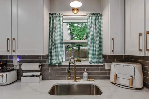 410 James Avenue, Valparaiso FL - photo 19 of 46