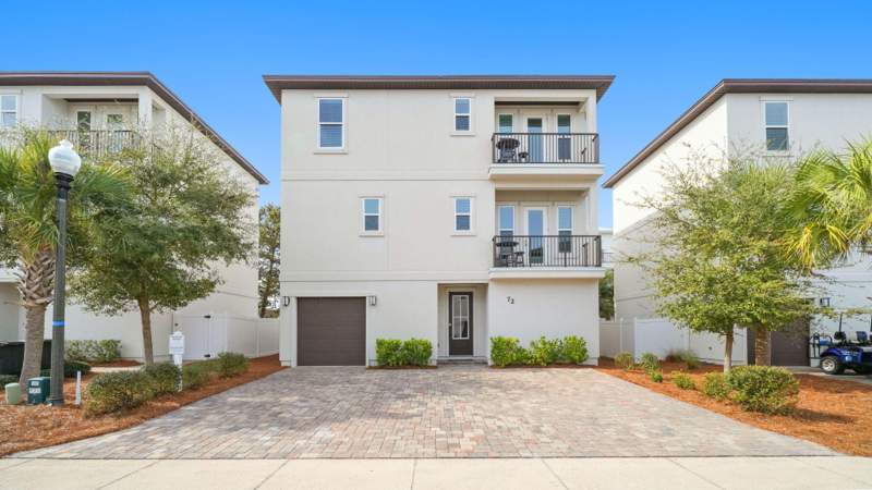 4 bedroom Detached Single Family at 72 Ciboney Street, Hidden Palms, Miramar Beach — photo 3