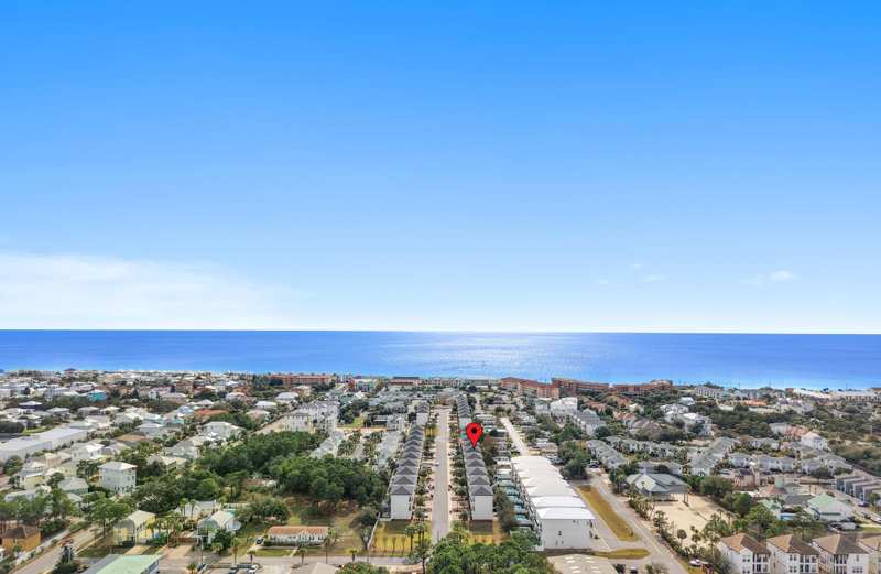4 bedroom Detached Single Family at 72 Ciboney Street, Hidden Palms, Miramar Beach — photo 1