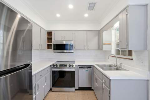 2501 Georgetown Lane, Fort Walton Beach FL - photo 15 of 30