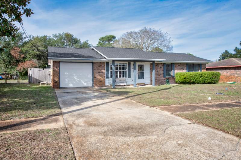 3 bedroom Detached Single Family at 827 Blvd De L Orleans, Chateau Pres De La Mer, Mary Esther — photo 2