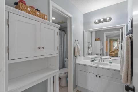 210 Pelham Road #Unit 220A, Fort Walton Beach FL - photo 20 of 40