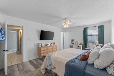 210 Pelham Road #Unit 220A, Fort Walton Beach FL - photo 13 of 40