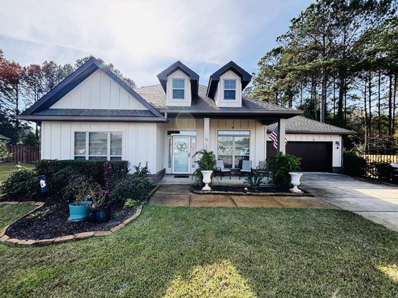 5 bedroom Detached Single Family at 14 Lullaby Lane, Hammock Bay, Freeport — photo 1