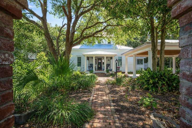 2 bedroom Detached Single Family at 103 Gulf Point Road, Blue Mountain Beach, Santa Rosa Beach — photo 1