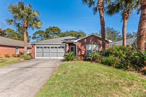 4267 Armadillo Trail, home for sale in Niceville 32578