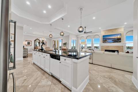 602 Harbor Boulevard #Unit 302, Destin FL - photo 13 of 52