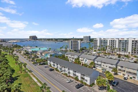 445 Gulf Shore Drive #206, Destin FL - photo 10 of 40