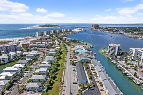 445 Gulf Shore Drive #206, Destin FL - photo 11 of 40