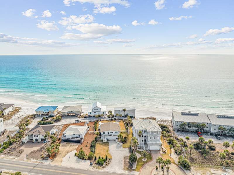 3 bedroom Detached Single Family at 5889 W County Hwy 30A, Fort Panic / Dune Allen, Santa Rosa Beach — photo 4