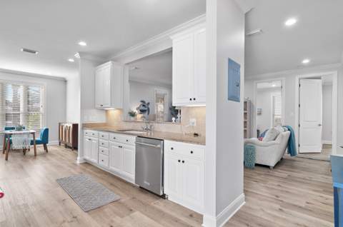 2047 Crystal Lake Drive, Miramar Beach FL - photo 11 of 27