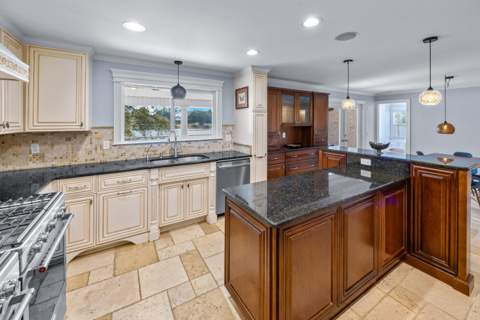 640 W Sunset Boulevard, Fort Walton Beach FL - photo 15 of 49