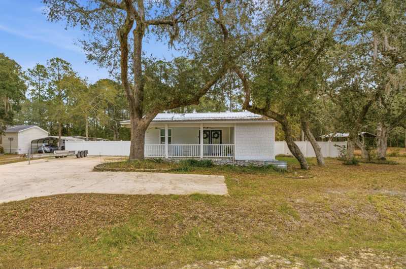 3 bedroom Detached Single Family at 85 Marsh Drive, Marshs, Freeport — photo 1