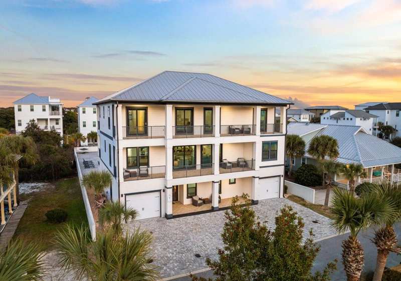 8 bedroom Detached Single Family at 151 Snowdrift Road, Snow Drift Beach, Miramar Beach — photo 1