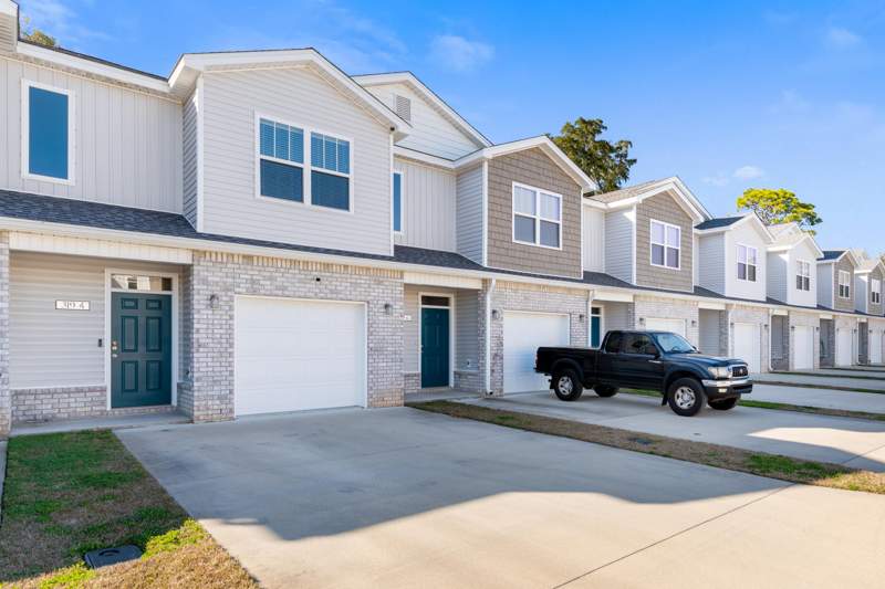 3 bedroom Townhouse at 319 Carmel Drive #4, Orange Place Townhomes, Fort Walton Beach — photo 4