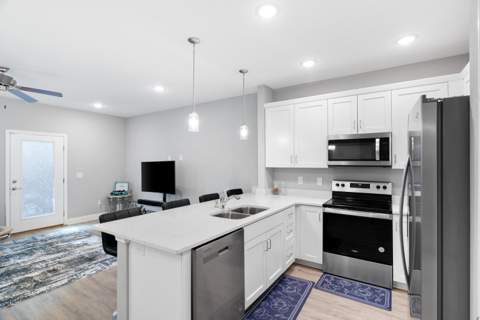 319 Carmel Drive #4, Fort Walton Beach FL - photo 6 of 30
