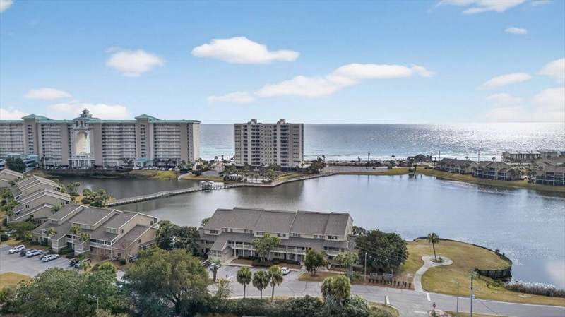 3 bedroom Condominium at 8 Stewart Lake Cove #Unit 293, Seascape Condo Ph 7C, Miramar Beach — photo 2