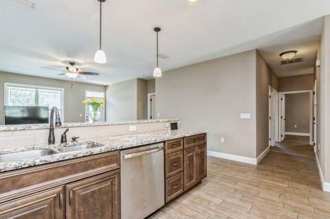 2B Newcastle Drive, Fort Walton Beach FL - photo 11 of 30