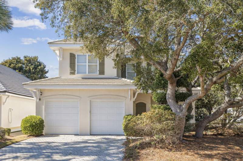 3 bedroom Detached Single Family at 98 Cayman Cove, Destiny S/D, Destin — photo 2