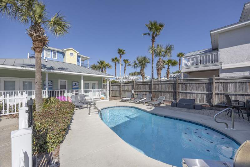 6 bedroom Detached Single Family at 2809 Scenic Hwy 98, Crystal Beach, Destin — photo 3