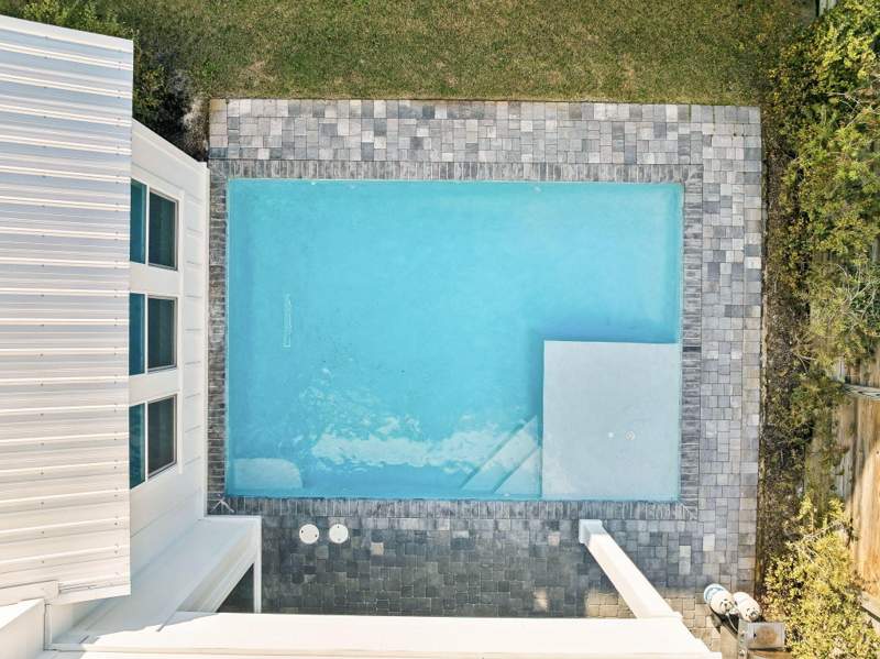 8 bedroom Detached Single Family at 147 Charlotte Avenue, Frangista Beach 2nd Addn, Miramar Beach — photo 2