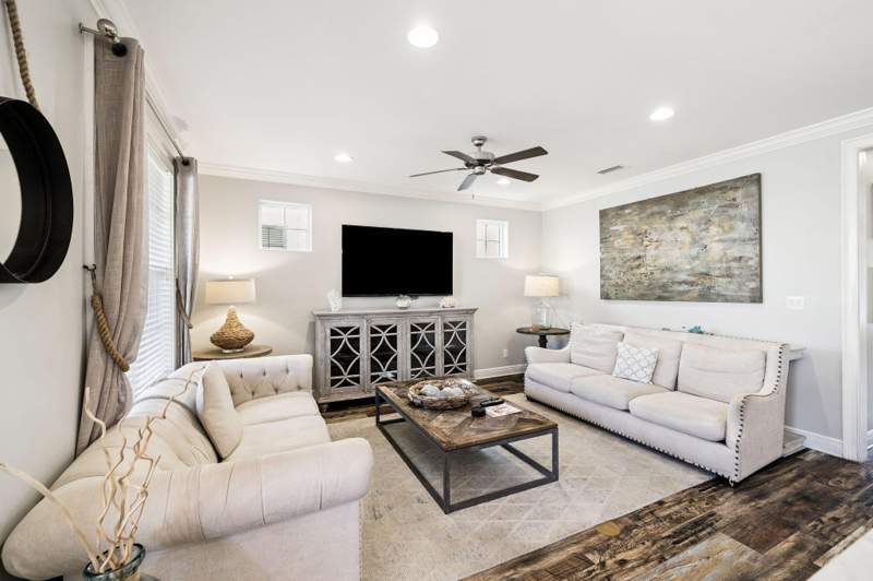 4 bedroom Detached Single Family at 1961 Baytowne Loop, Villa Lago, Miramar Beach — photo 5