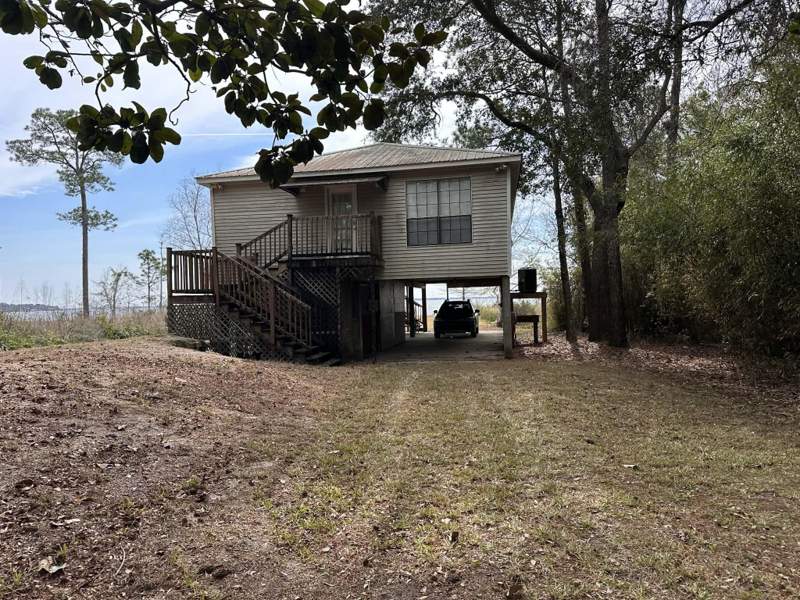1 bedroom Detached Single Family at 195 Alden Lane, Lagrange Bayou Estates, Freeport — photo 3