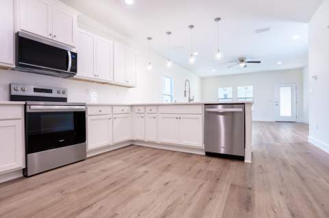110 2nd Avenue, Shalimar FL - photo 10 of 25