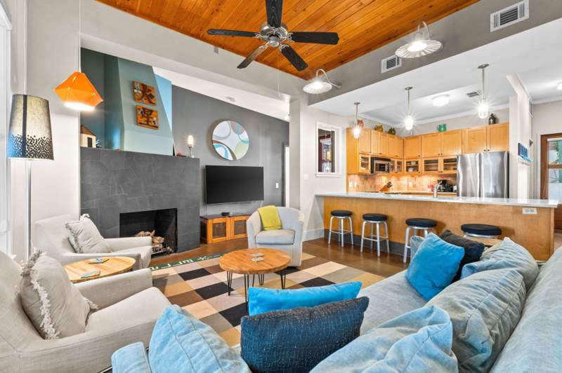 6 bedroom Detached Single Family at 107 Wiggle Lane, Rosemary Beach, Rosemary Beach — photo 3