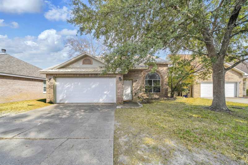 3 bedroom Detached Single Family at 1059 Windmill Drive, Windmill Terrace, Fort Walton Beach — photo 1