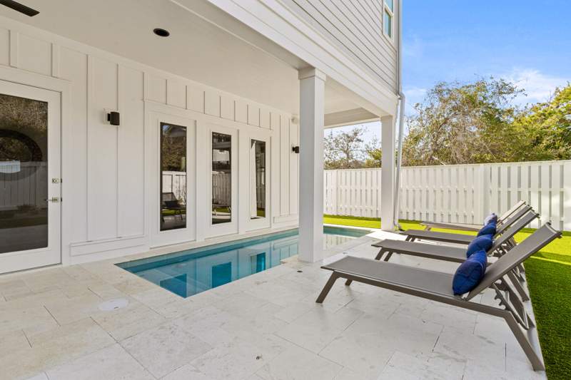 6 bedroom Detached Single Family at 12 Jan Court, Inlet Palms, Inlet Beach — photo 5