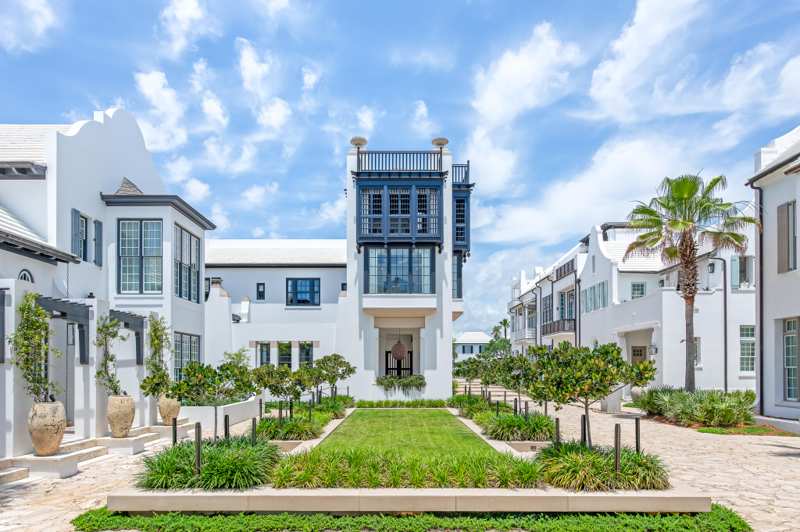 3 bedroom Detached Single Family at 25 Moongate Court, Alys Beach, Inlet Beach — photo 1