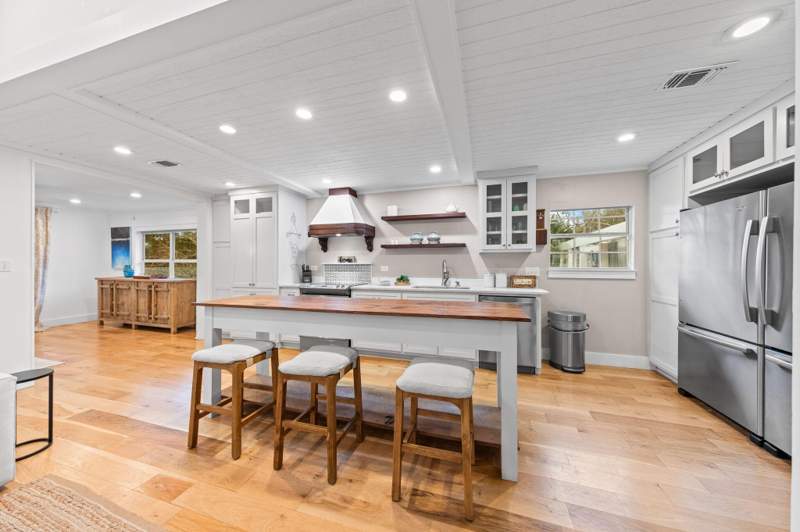 4 bedroom Detached Single Family at 189 N Beach Drive, Gulf Pines, Miramar Beach — photo 5