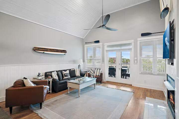 4 bedroom Detached Single Family at 3590 Waverly Circle, Destin Pointe, Destin — photo 2