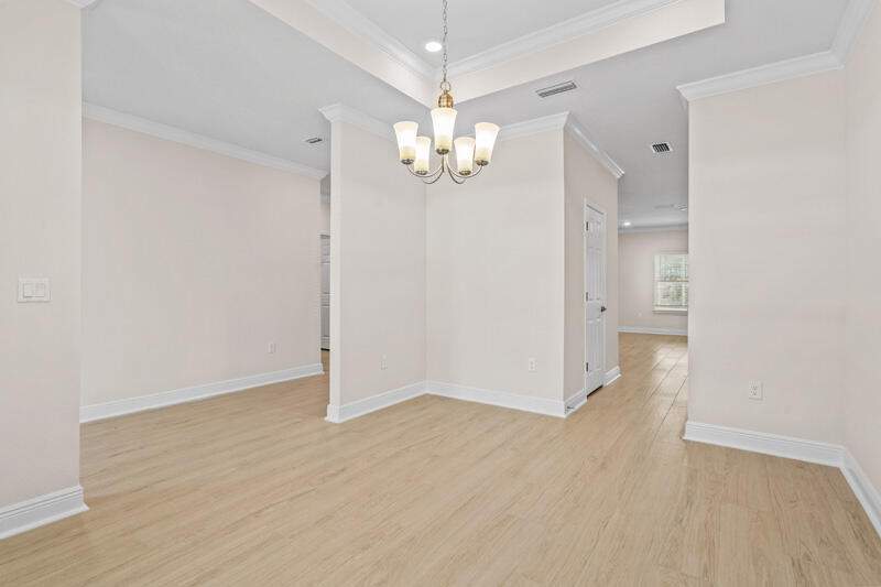 3 bedroom Detached Single Family at 961 N Coastal Breeze Drive, Windswept Estates, Freeport — photo 5